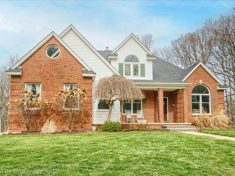 301 Gray Road Lapeer, MI 48446 - Photo 3 of 64