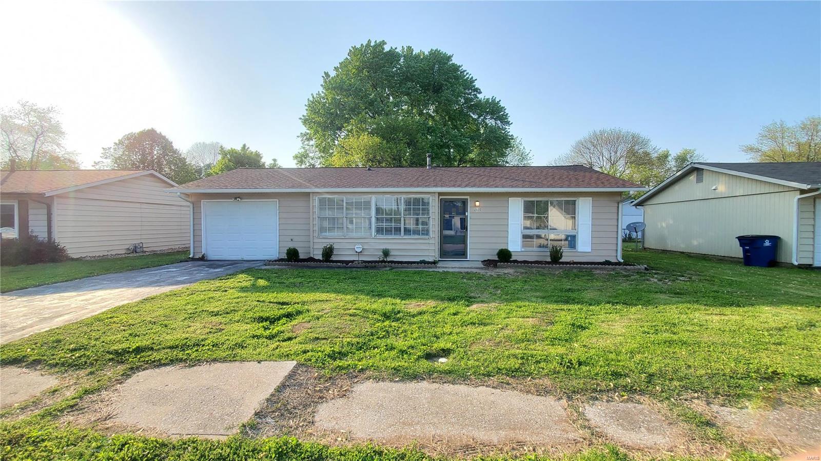 2557 Reveres Route Granite City, IL 62040 - Photo 1 of 34 Gallery Image 1