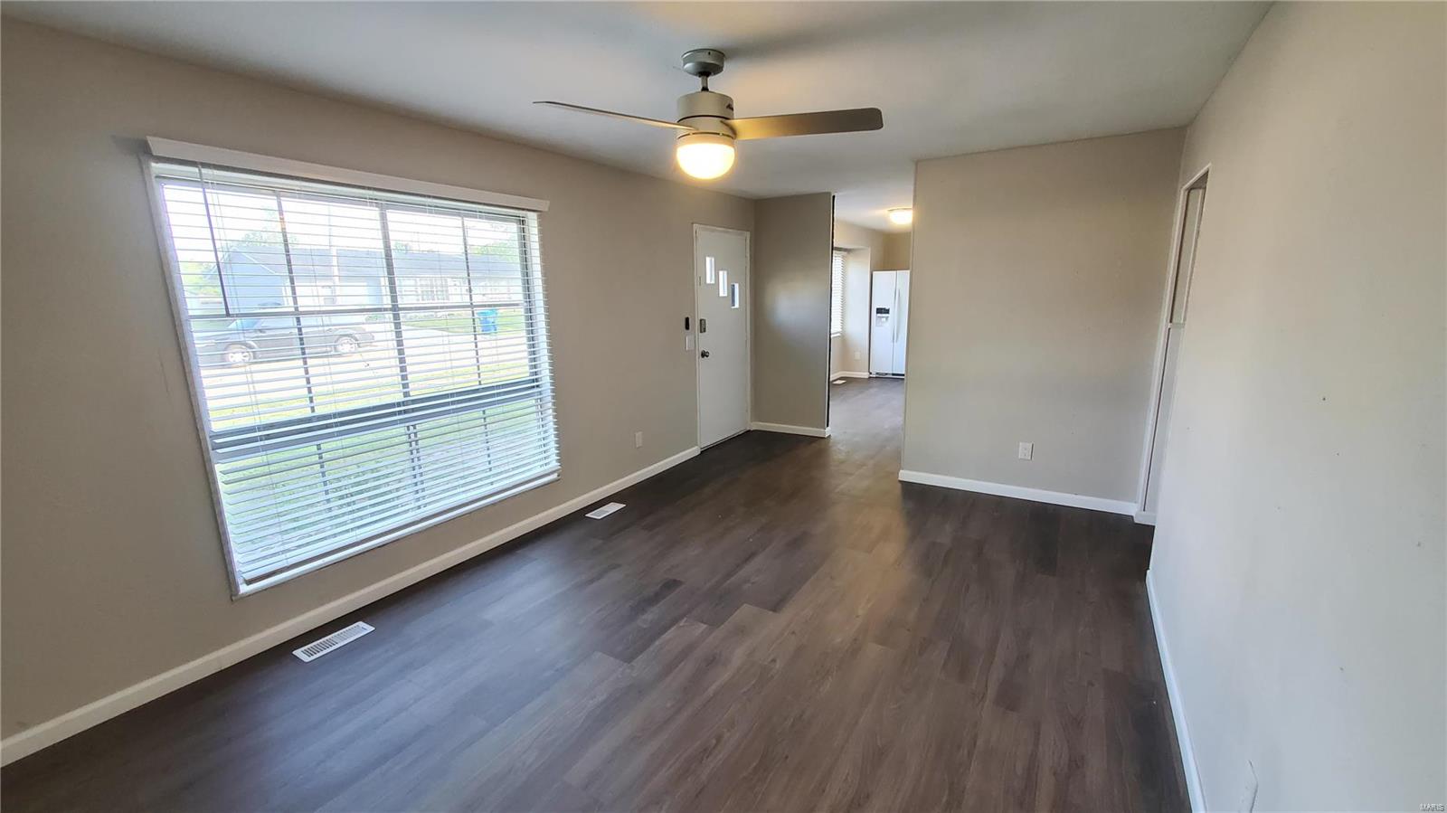 2557 Reveres Route Granite City, IL 62040 - Photo 8 of 34 Gallery Image 8