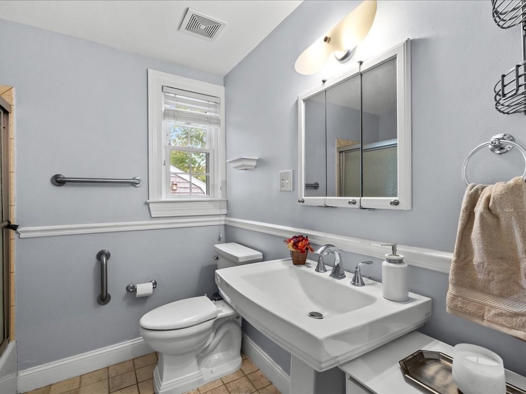 77 Aran Road Westwood, MA 02090 - Photo 11 of 26 Gallery Image 11