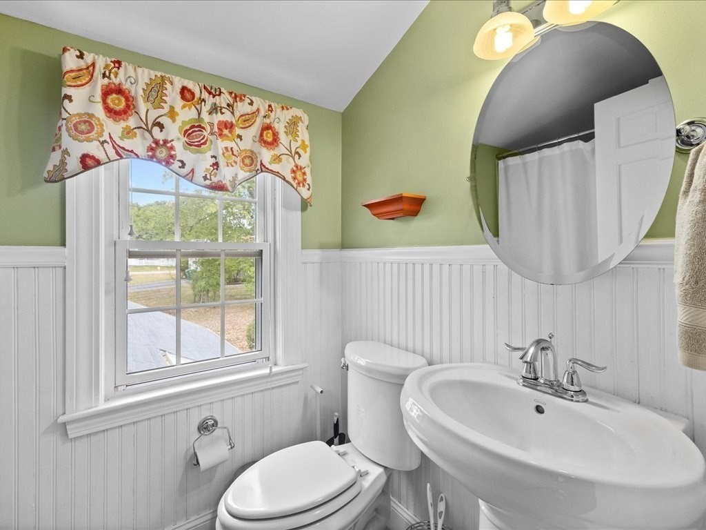 77 Aran Road Westwood, MA 02090 - Photo 19 of 26 Gallery Image 19
