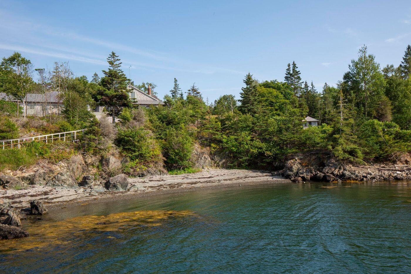 14 Kingsbury Point Vinalhaven, ME 04863 - Photo 31 of 33 W32-ME2878_33