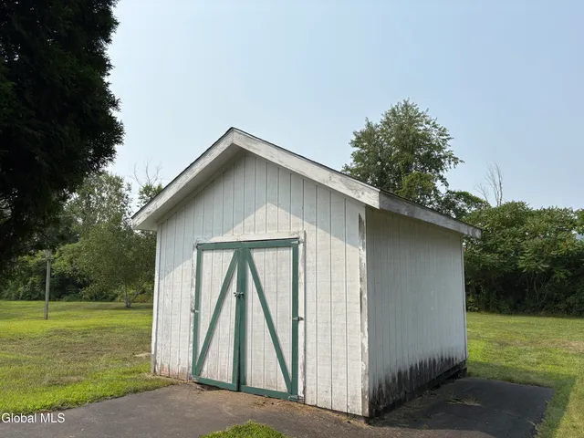 $343,400 | 11 Granview Drive, Granville, NY 12832