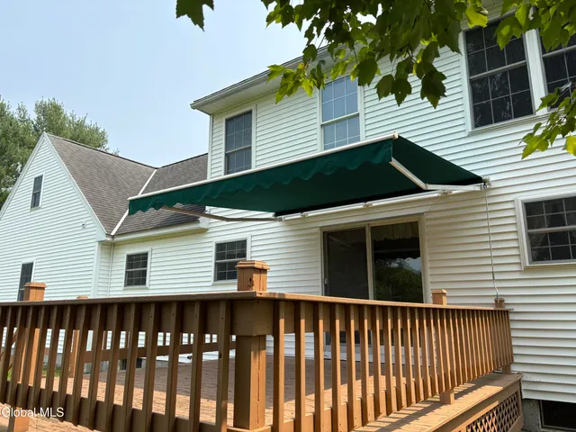 $343,400 | 11 Granview Drive, Granville, NY 12832