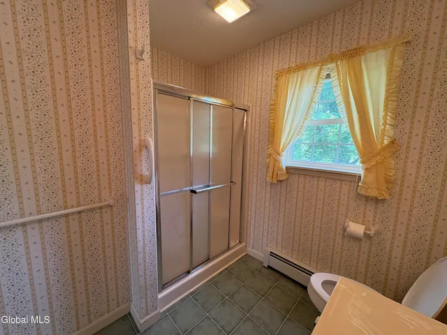 $343,400 | 11 Granview Drive, Granville, NY 12832