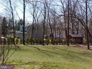 236 Norfolk Road Warminster, PA 18974 - Photo 6 of 6 Gallery Image 6