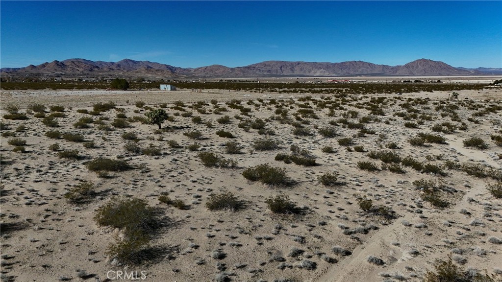789 Meridian Road Lucerne Valley, CA 92356 - Photo 6 of 7 a view of lake and mountain