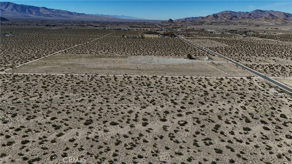 789 Meridian Road Lucerne Valley, CA 92356 - Photo 7 of 7 a view of a terrace