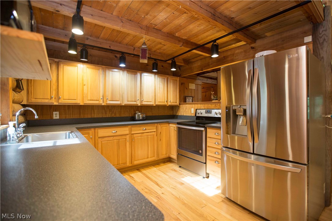 12980 Pope Road Hiram, OH 44234 - Photo 14 of 35 Gallery Image 14