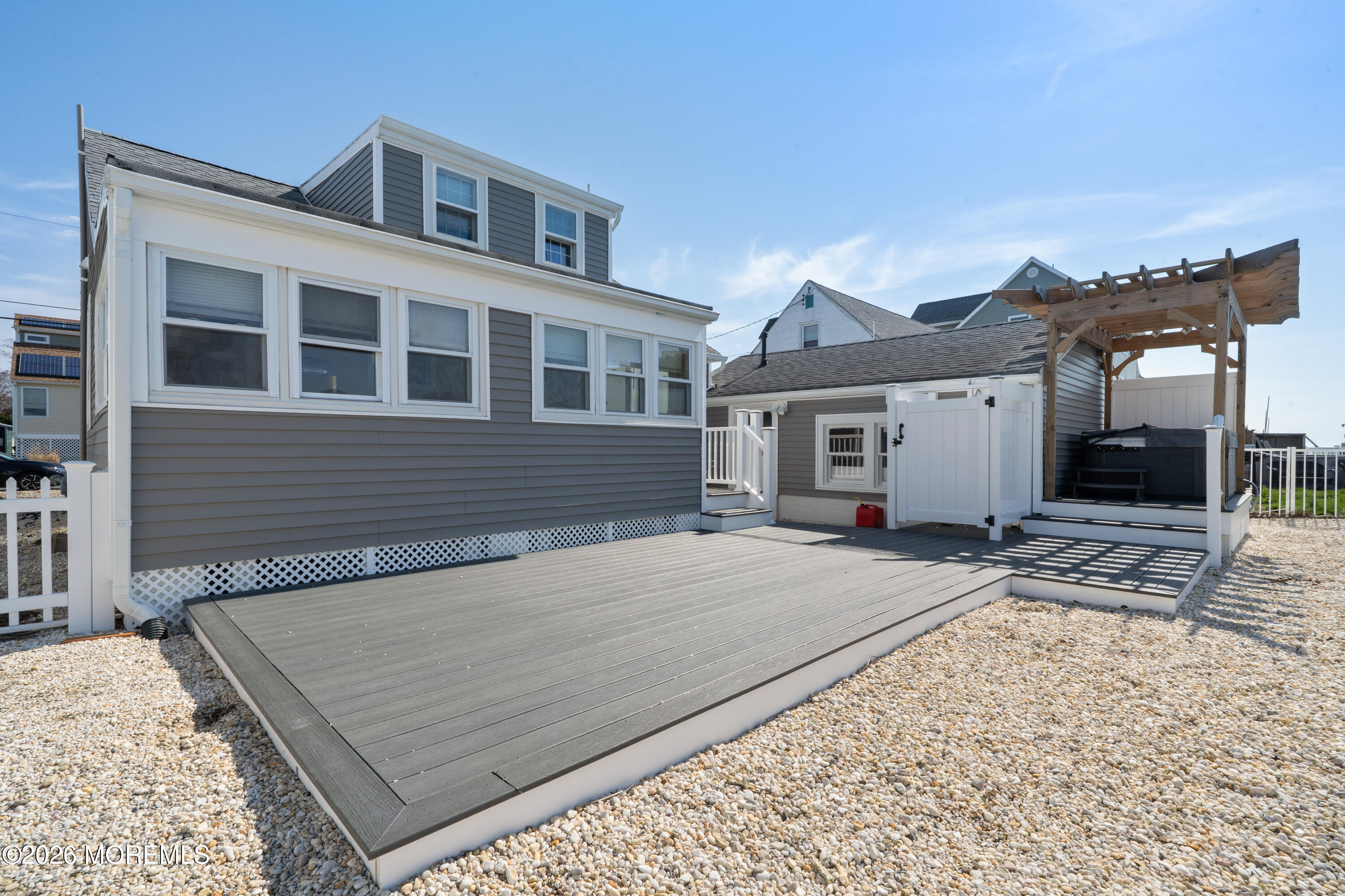 126 Bonita Road Waretown, NJ 08758 - Photo 4 of 40 24