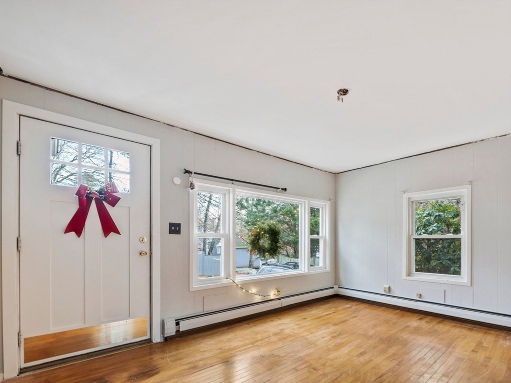 17 Cypress Road Holbrook, MA 02343 - Photo 8 of 25