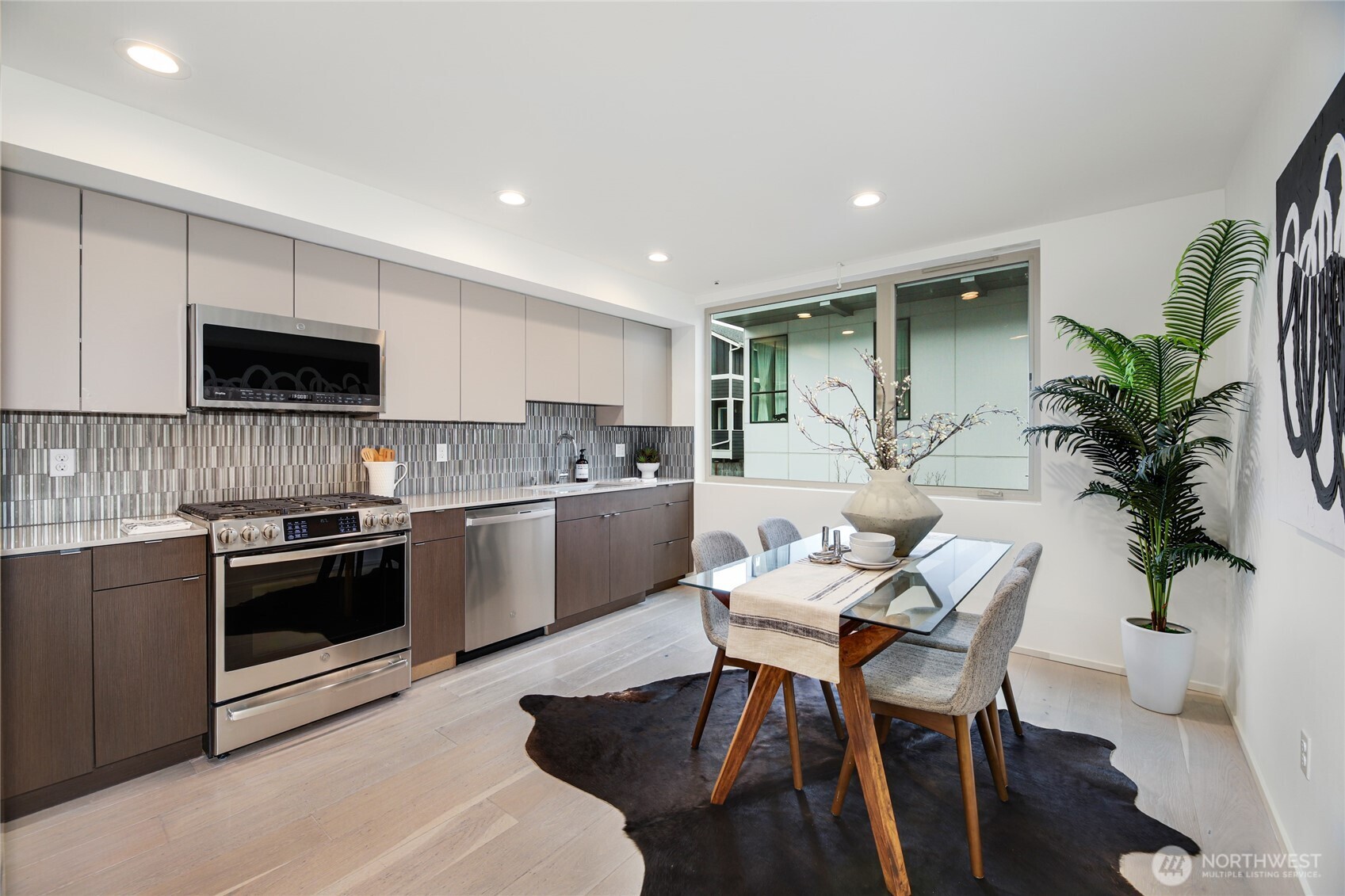 1901 South State Street, Unit B Seattle, WA 98144 - Photo 6 of 23 Gallery Image 6