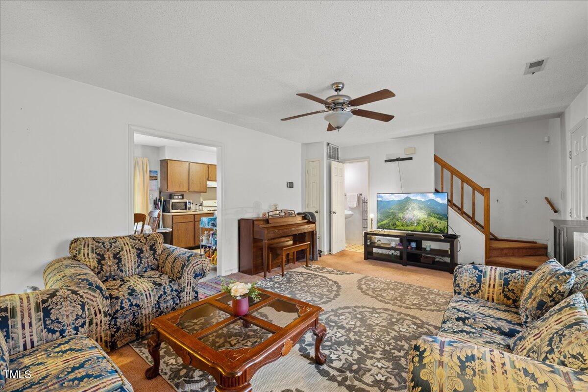 3106 Quinley Place Raleigh, NC 27604 - Photo 5 of 14 08-3106 Quinley Pl