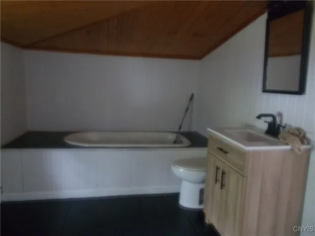 $144,900 | 24 Varick Street, Oswego, NY 13126