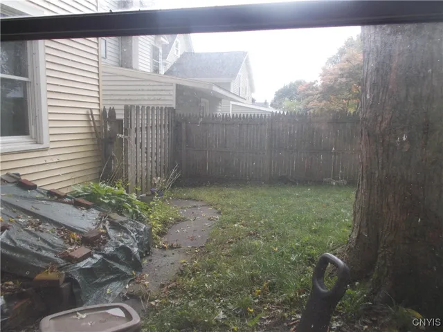 $144,900 | 24 Varick Street, Oswego, NY 13126