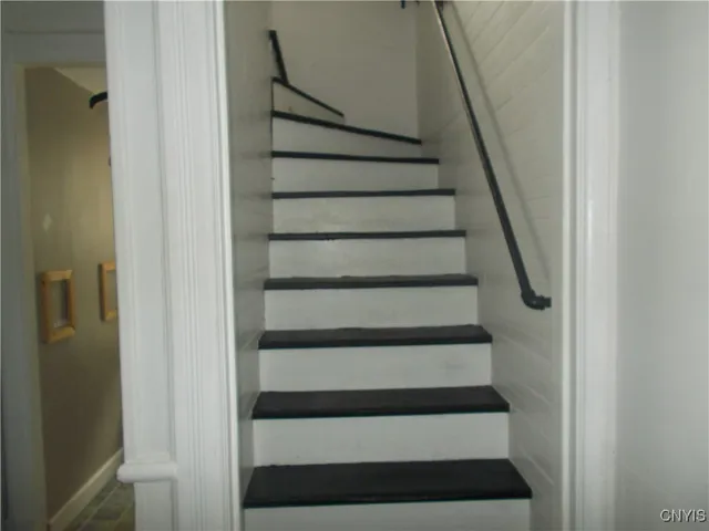 $144,900 | 24 Varick Street, Oswego, NY 13126