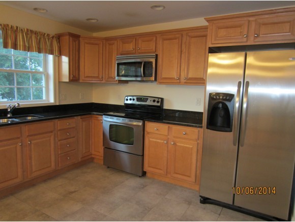 486 Winnacunnet Road, Unit 1 Hampton, NH 03842 - Photo 4 of 20