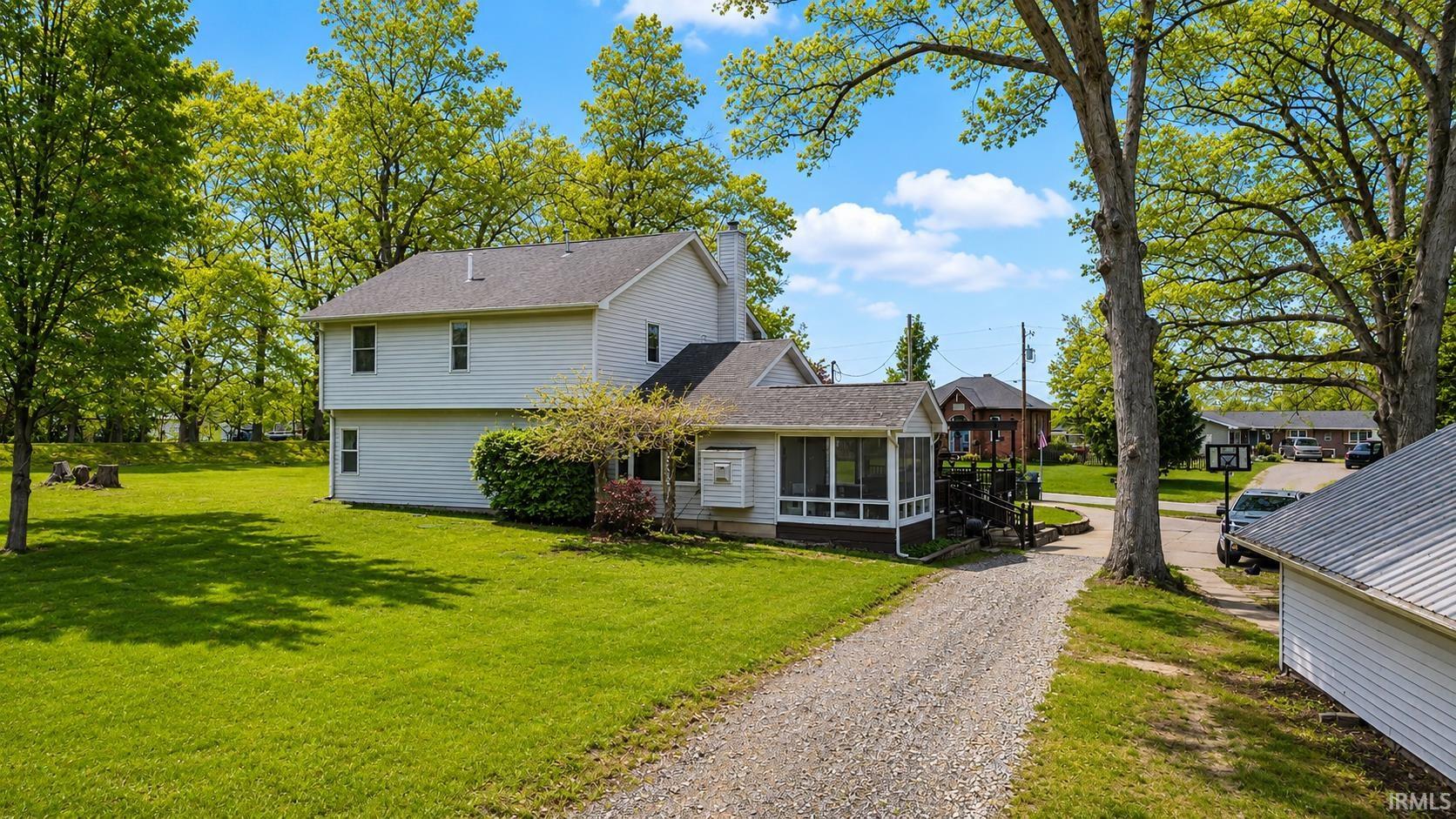 17905 Wappes Road Churubusco, IN 46723 - Photo 3 of 36 Gallery Image 3