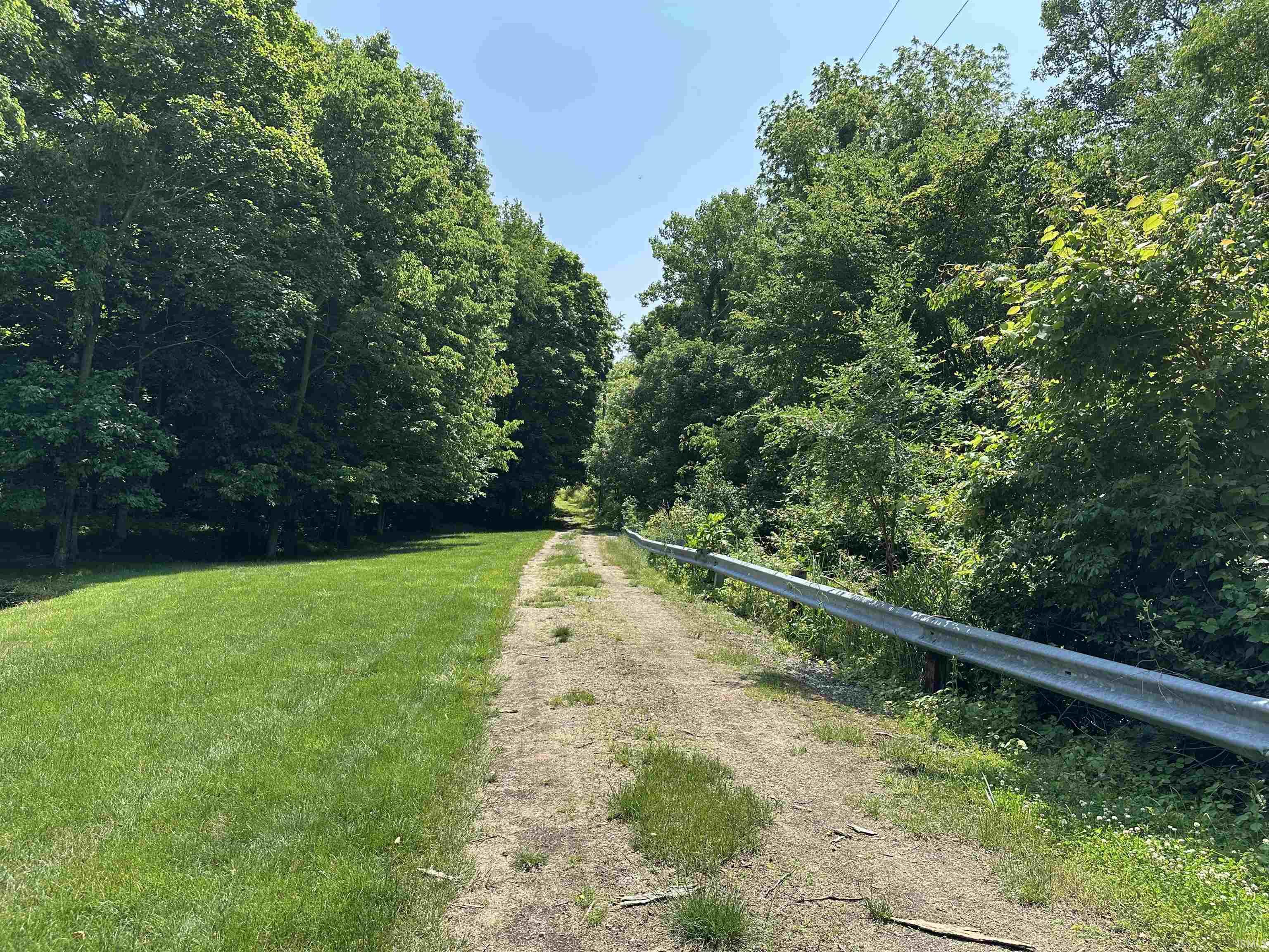 1233 North Mexico Road Peru, IN 46970 - Photo 2 of 13