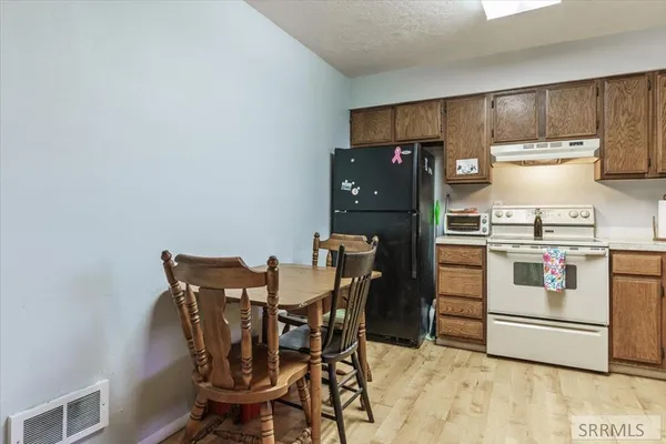 $329,900 | 1965 A Butte Street, Pocatello, ID 83201