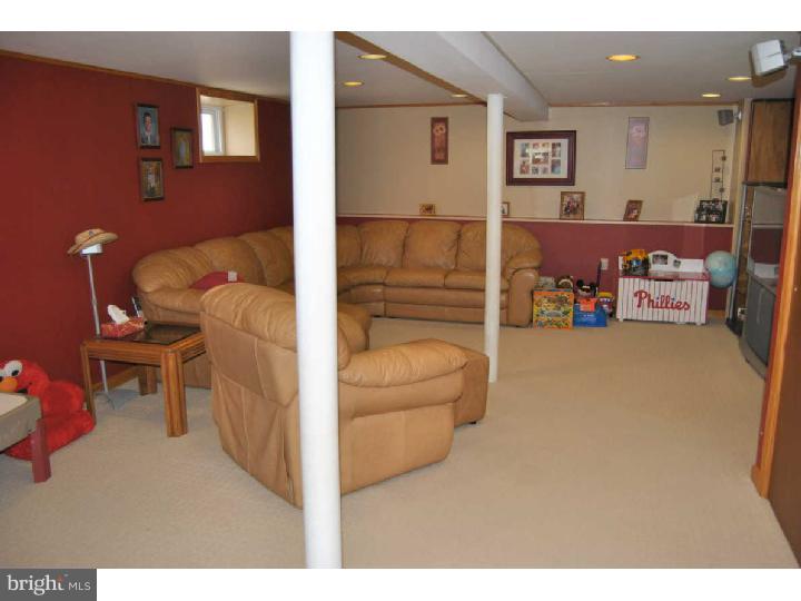304 Heathcliffe Road Huntingdon Valley, PA 19006 - Photo 18 of 24 Basement - Finished