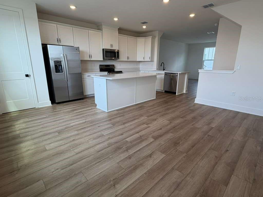 15038 Groveside Road Winter Garden, FL 34787 - Photo 9 of 12