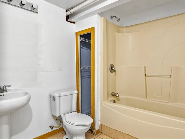 $339,900 | 1858 David Avenue, Joliet, IL 60433