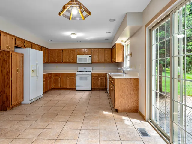 $339,900 | 1858 David Avenue, Joliet, IL 60433