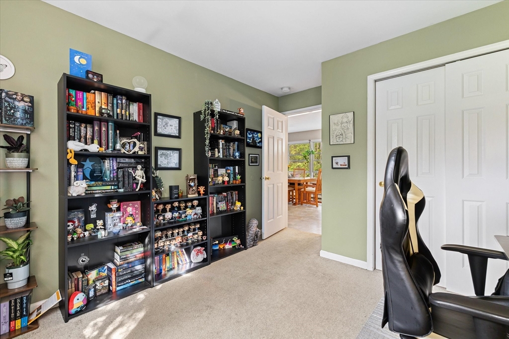 84 Baptist Common Road Templeton, MA 01468 - Photo 20 of 36