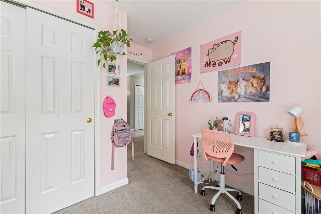 84 Baptist Common Road Templeton, MA 01468 - Photo 22 of 36