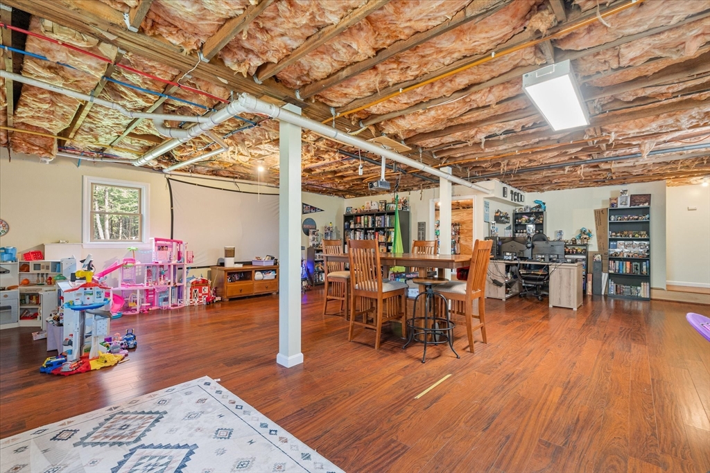 84 Baptist Common Road Templeton, MA 01468 - Photo 24 of 36