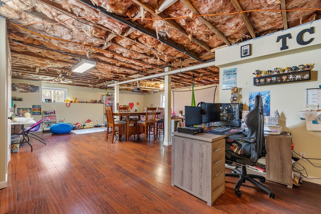 84 Baptist Common Road Templeton, MA 01468 - Photo 25 of 36