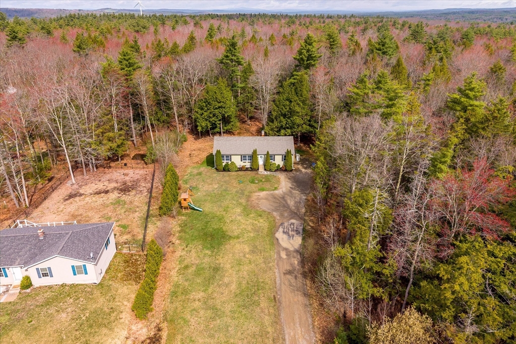 84 Baptist Common Road Templeton, MA 01468 - Photo 5 of 36