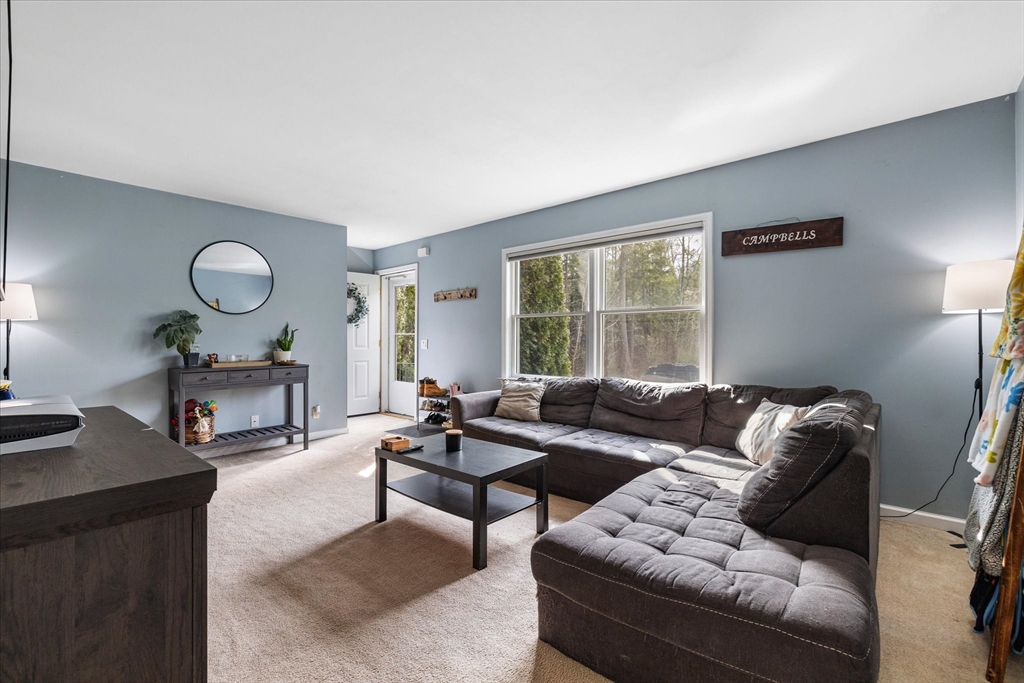 84 Baptist Common Road Templeton, MA 01468 - Photo 6 of 36