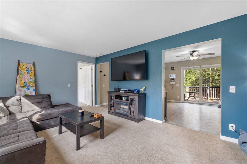 84 Baptist Common Road Templeton, MA 01468 - Photo 8 of 36