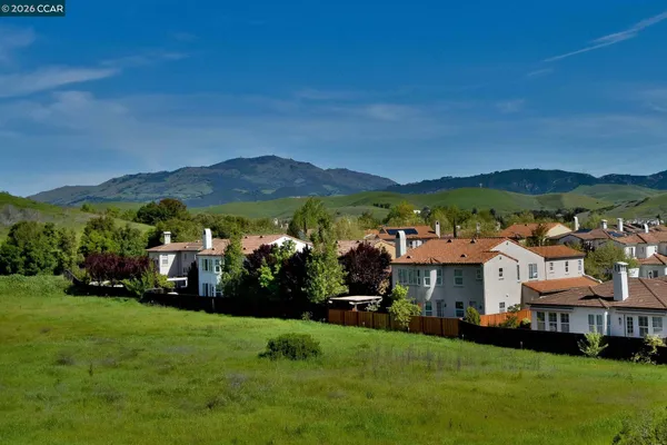 $2,250 | 440 Bollinger Canyon Lane, Unit 396, San Ramon, CA 94582
