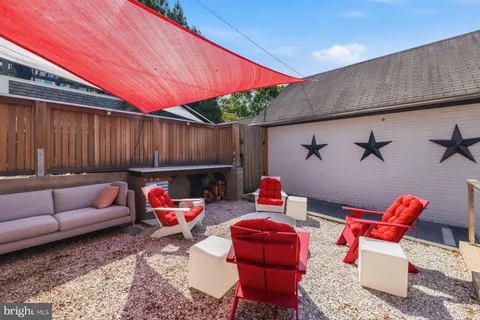 $1,750,000 | 5507 MacArthur Boulevard Northwest, Washington, DC 20016