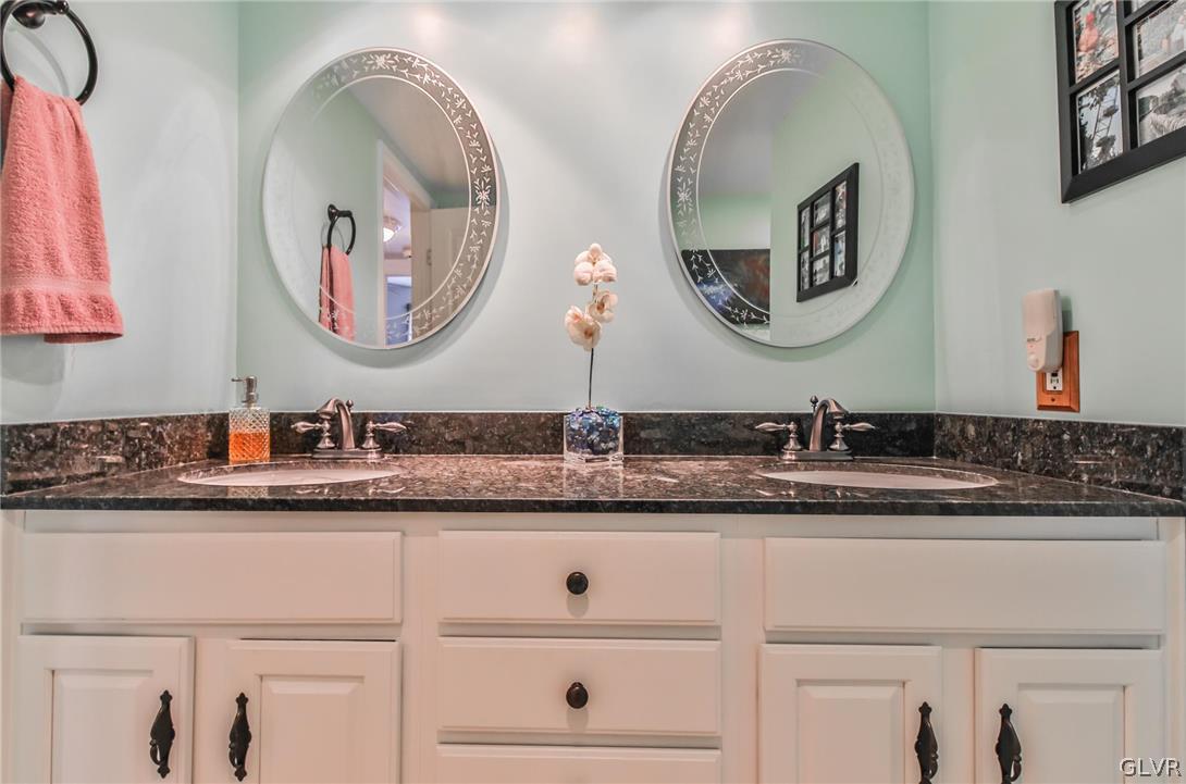 407 Spring Street, Unit A Bethlehem, PA 18018 - Photo 38 of 50 Granite Topped Vanity