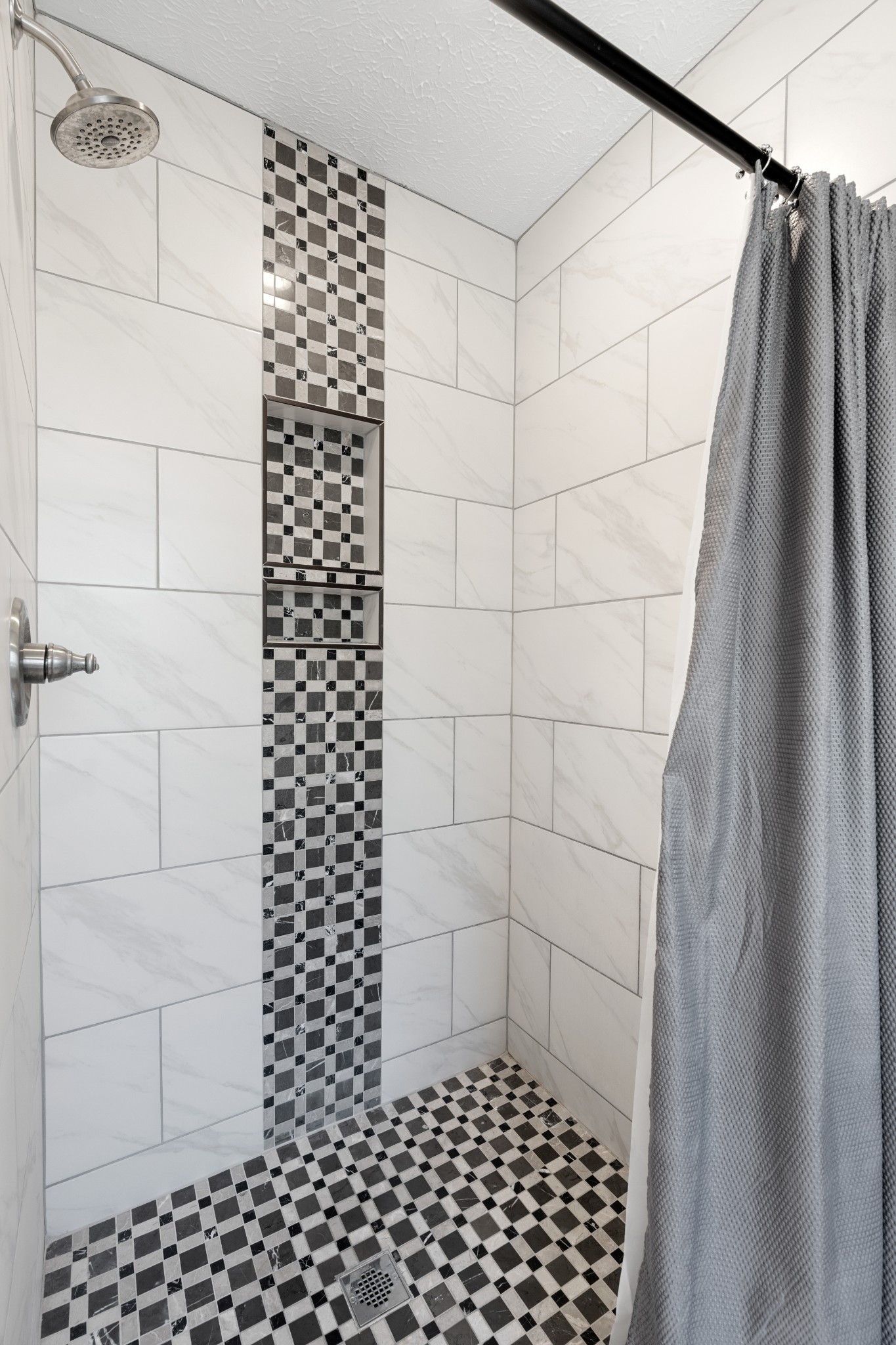 839 Cedar Lane Springfield, TN 37172 - Photo 17 of 34 a bathroom with a shower