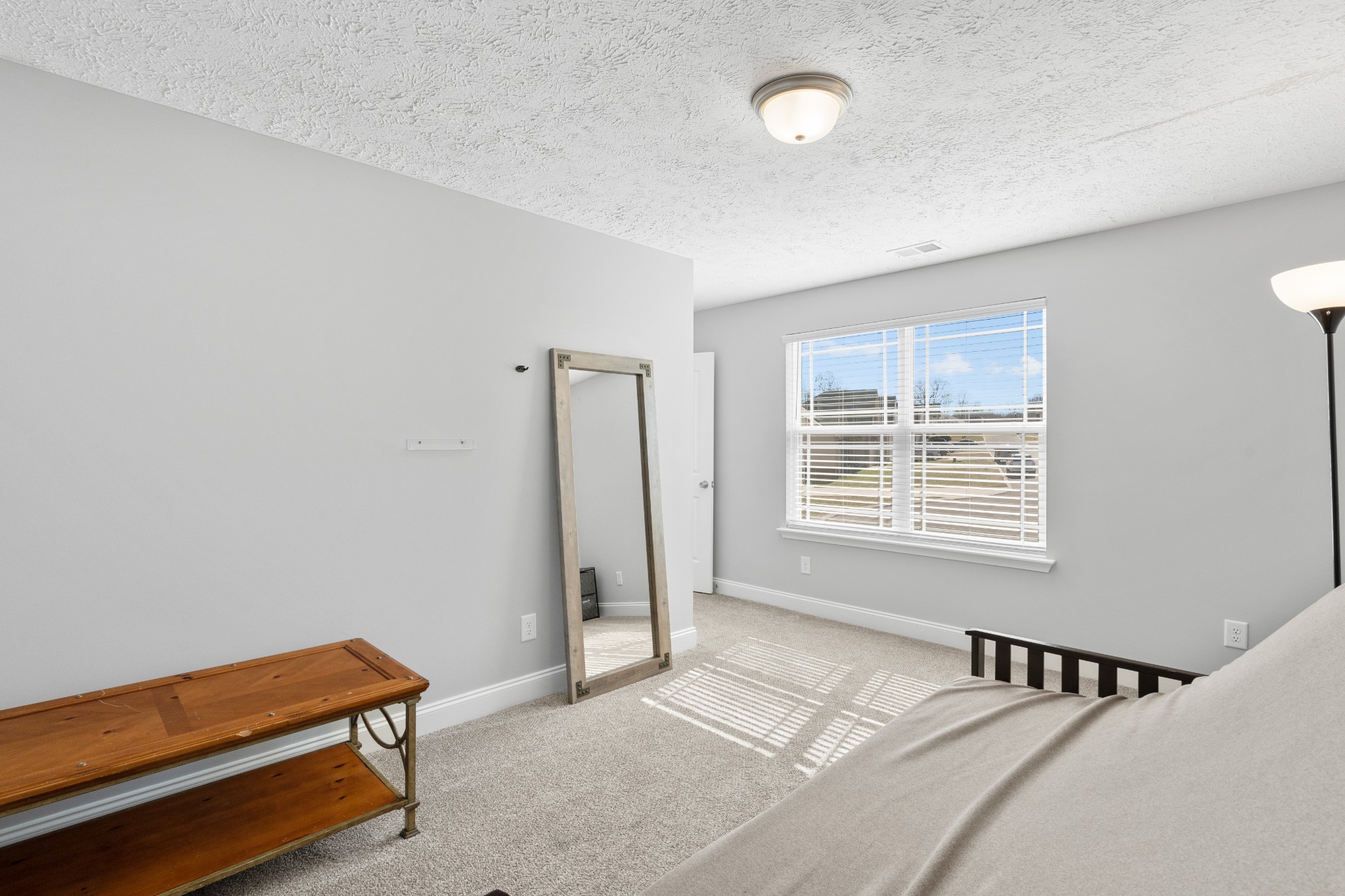 839 Cedar Lane Springfield, TN 37172 - Photo 21 of 34 a room with furniture and a window