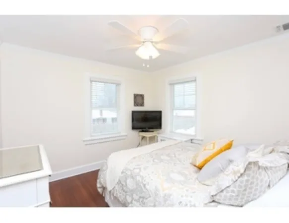 $75,000 | 94 Willow Street, Southampton, NY 11968