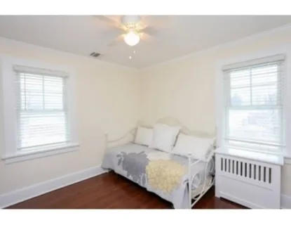 94 Willow Street, Southampton, NY 11968