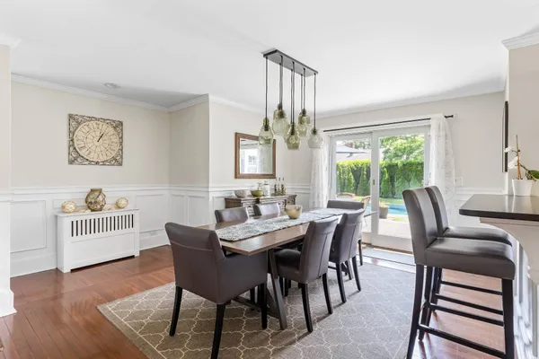 $75,000 | 94 Willow Street, Southampton, NY 11968