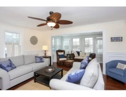 94 Willow Street, Southampton, NY 11968