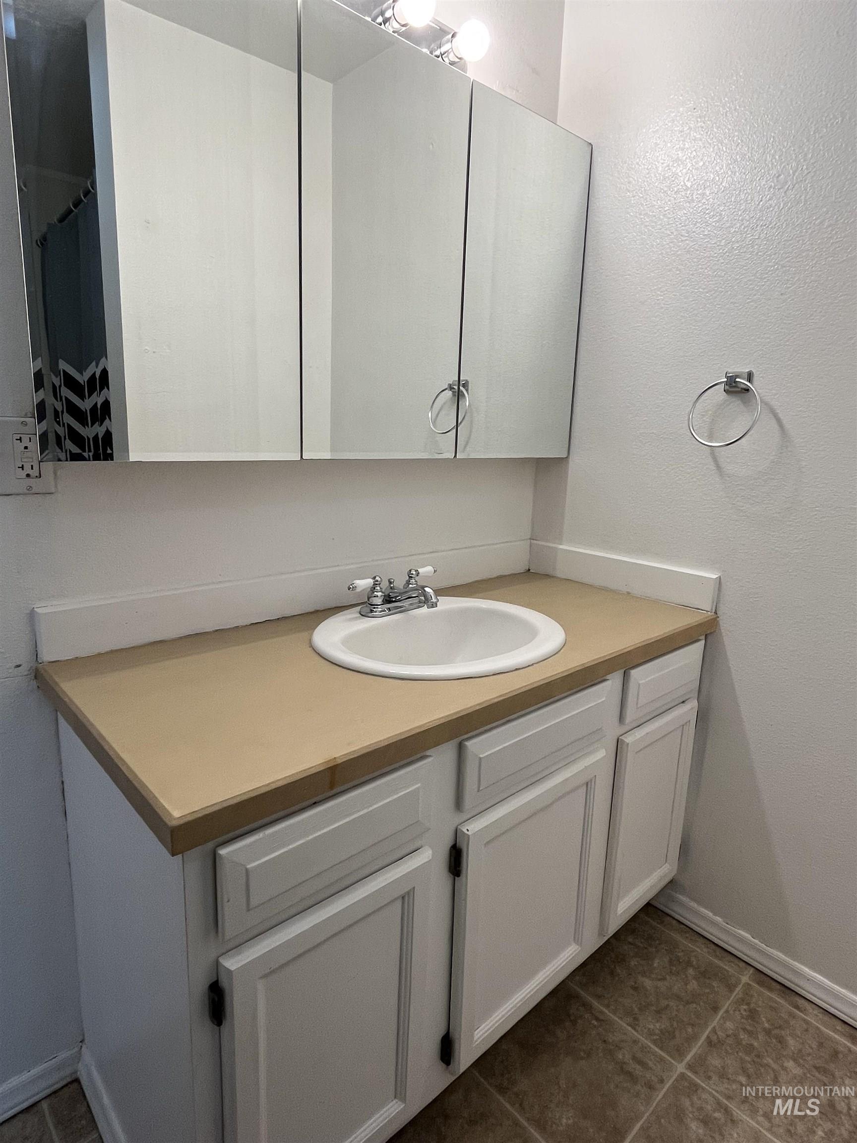 503 Stevens Avenue Filer, ID 83328 - Photo 7 of 13