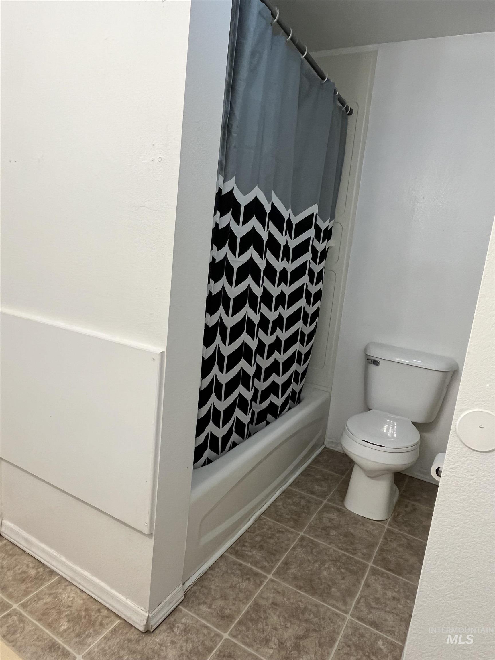 503 Stevens Avenue Filer, ID 83328 - Photo 9 of 13