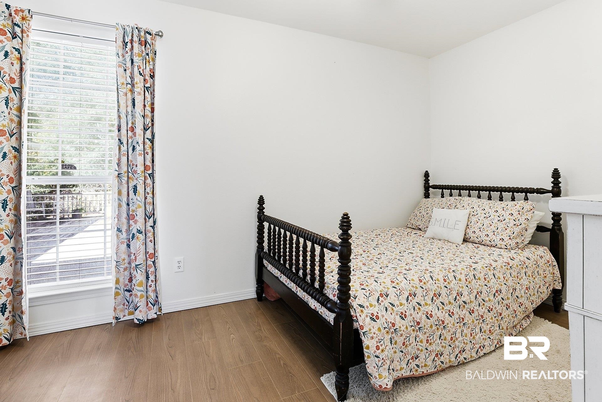 25793 Bonito Avenue Orange Beach, AL 36561 - Photo 21 of 27 Bedroom