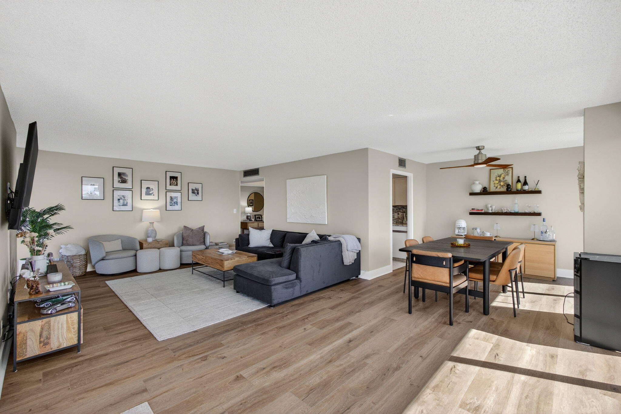 5510 North Ocean Drive, Unit 2D Singer Island, FL 33404 - Photo 12 of 58 12-web-or-mls-5D1A3014