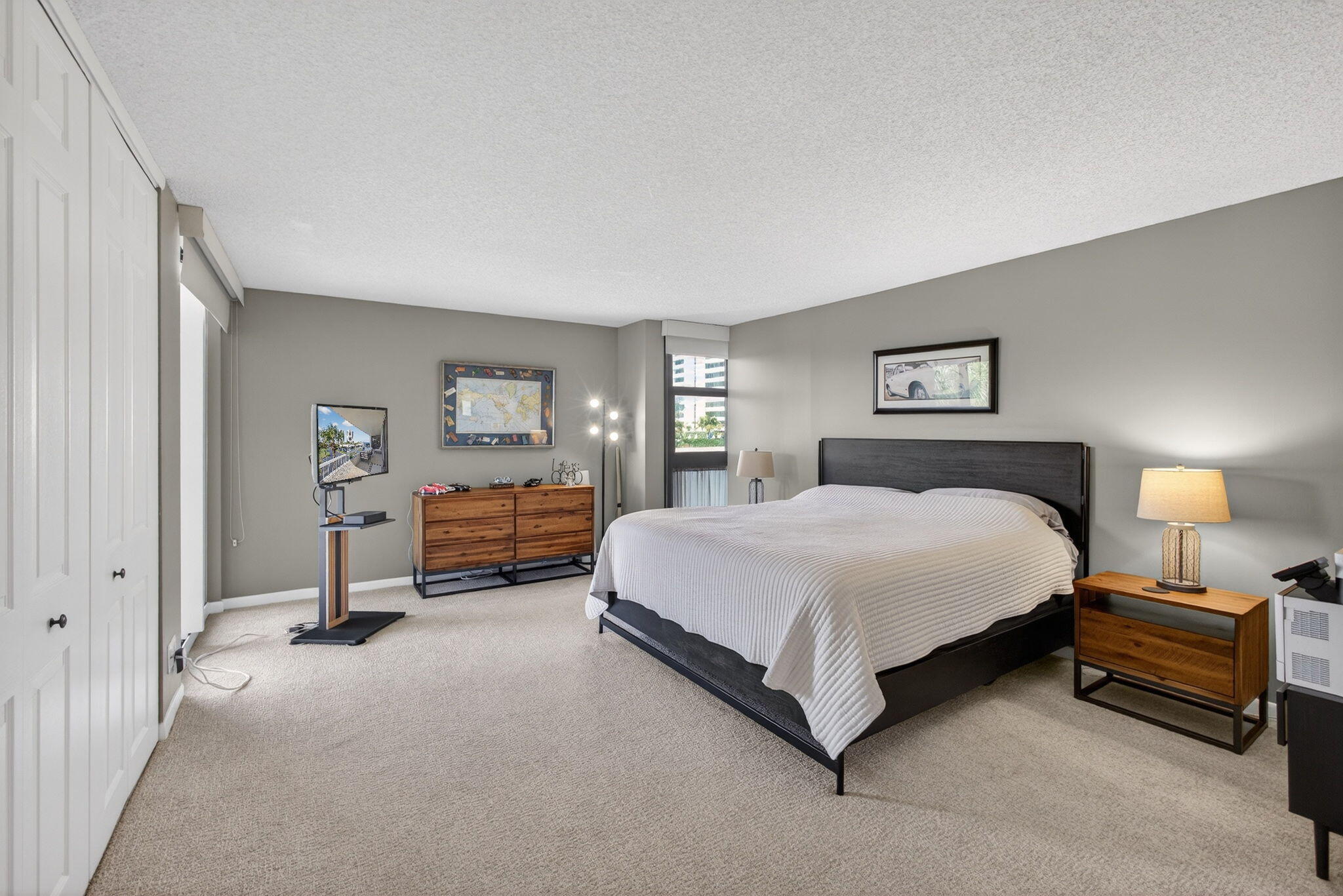 5510 North Ocean Drive, Unit 2D Singer Island, FL 33404 - Photo 18 of 58 20-web-or-mls-5D1A2954