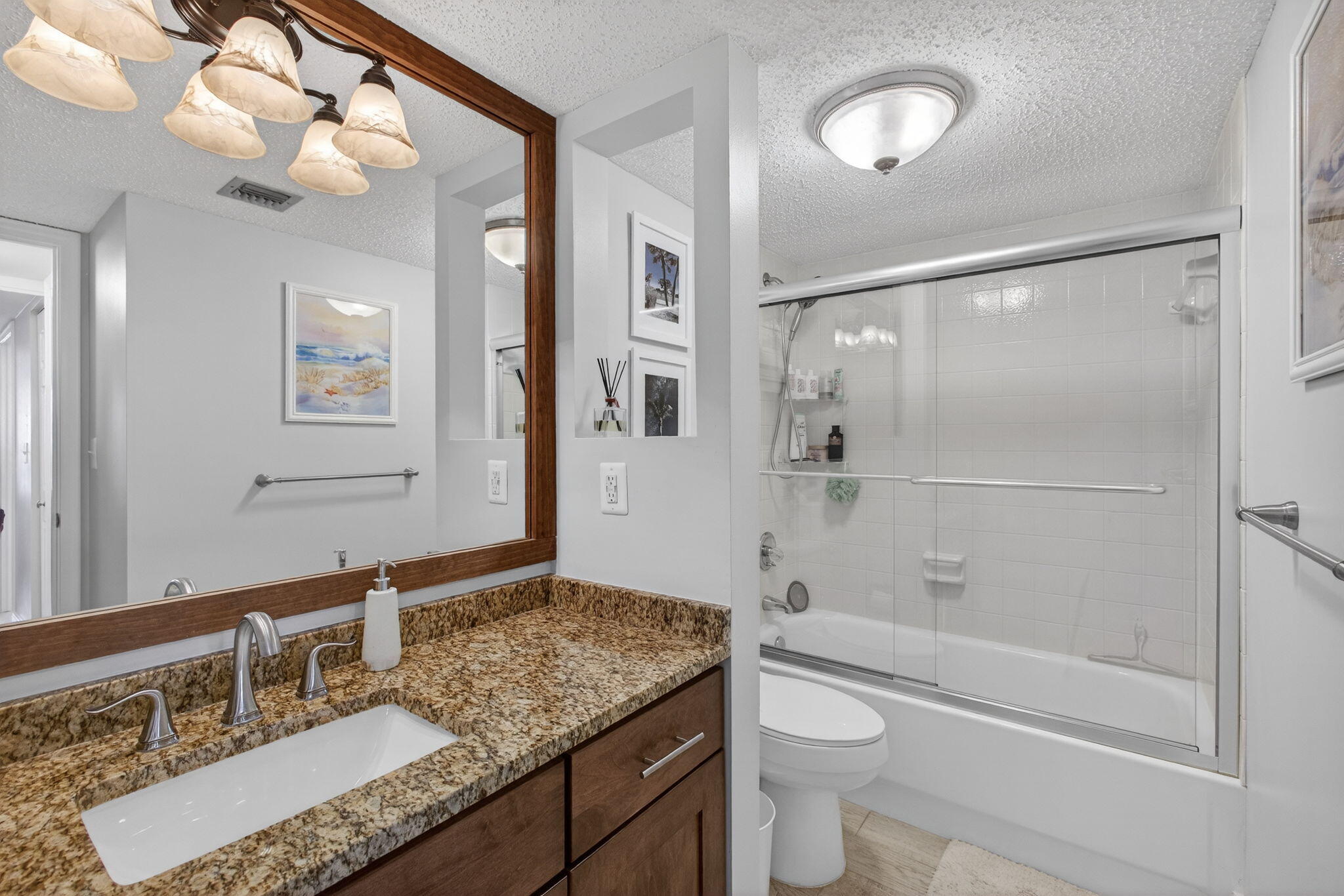 5510 North Ocean Drive, Unit 2D Singer Island, FL 33404 - Photo 27 of 58 30-web-or-mls-5D1A3104